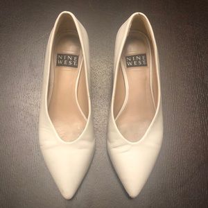 Nine West white shirt heels